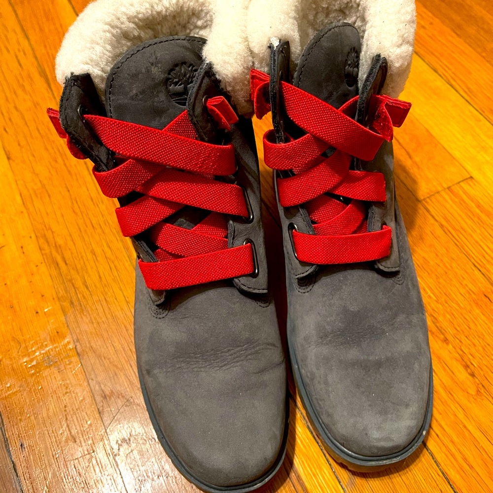 Waterproof Timberlands Red Laces - image 1